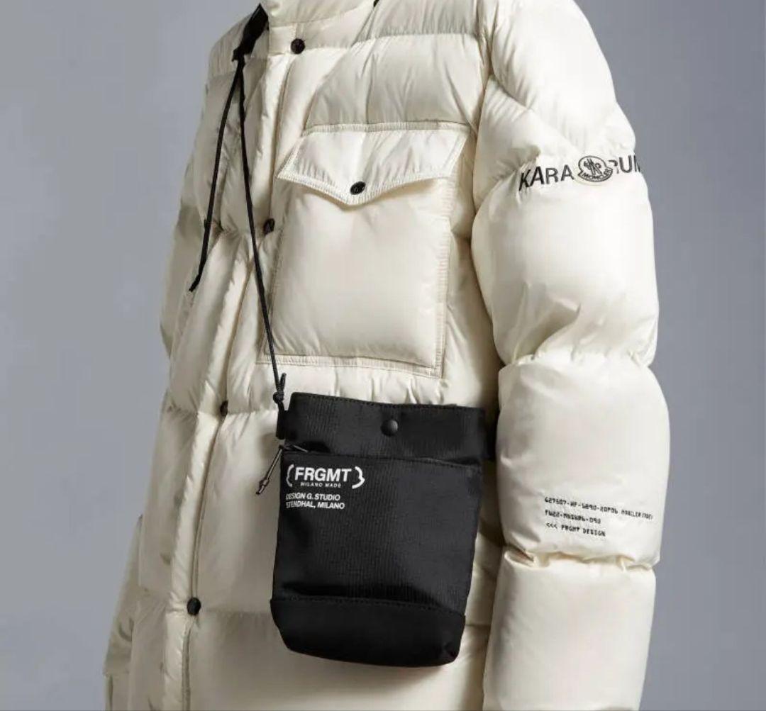 モンクレールフラグメント ショルダーバッグ ブラック