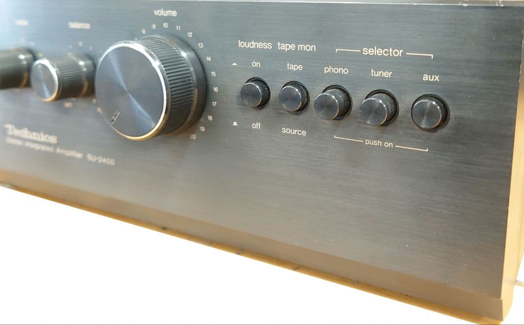 ■■Technics SU-2400　プリメインアンプ