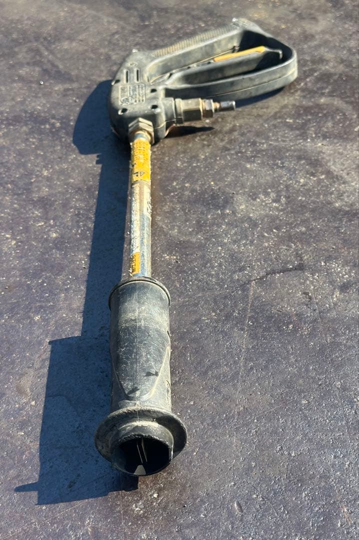 2. 鶴見電動洗浄機HPJ-140-1 100V 60Hz 1.1馬力