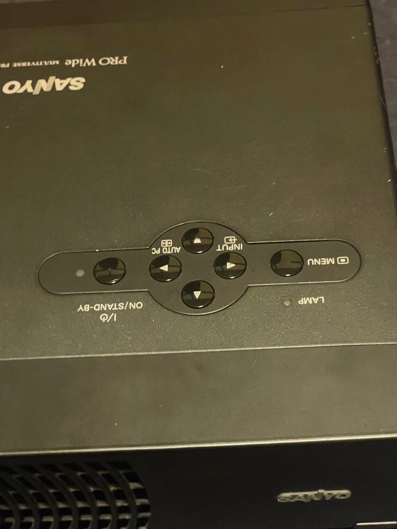 SANYO プロジェクター　2000lm LP-WXU10(K)