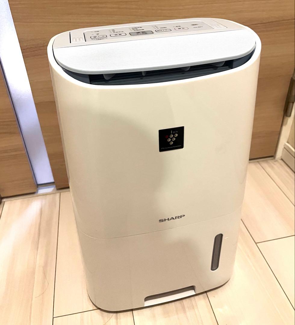 【2回使用のみ】シャープ プラズマクラスター 衣類乾燥除湿SHARP 除湿機