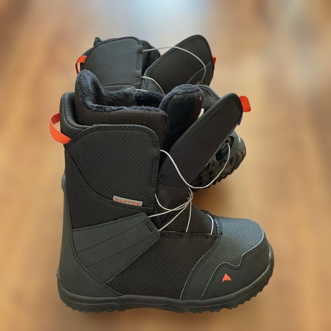 ゆのん様 バートン　子ども用 スノーボードブーツ　24〜24.5