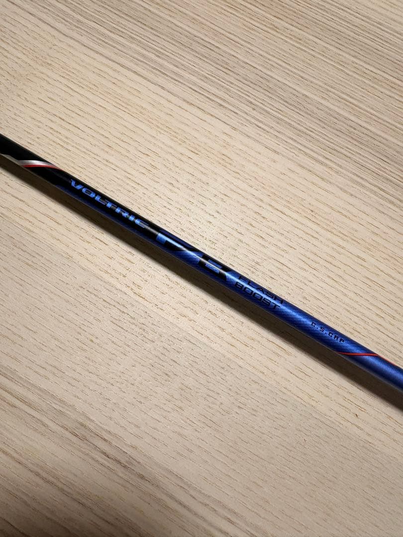 美品 ヨネックス バドミントンラケット VOLTRIC FB F G5 保証書付