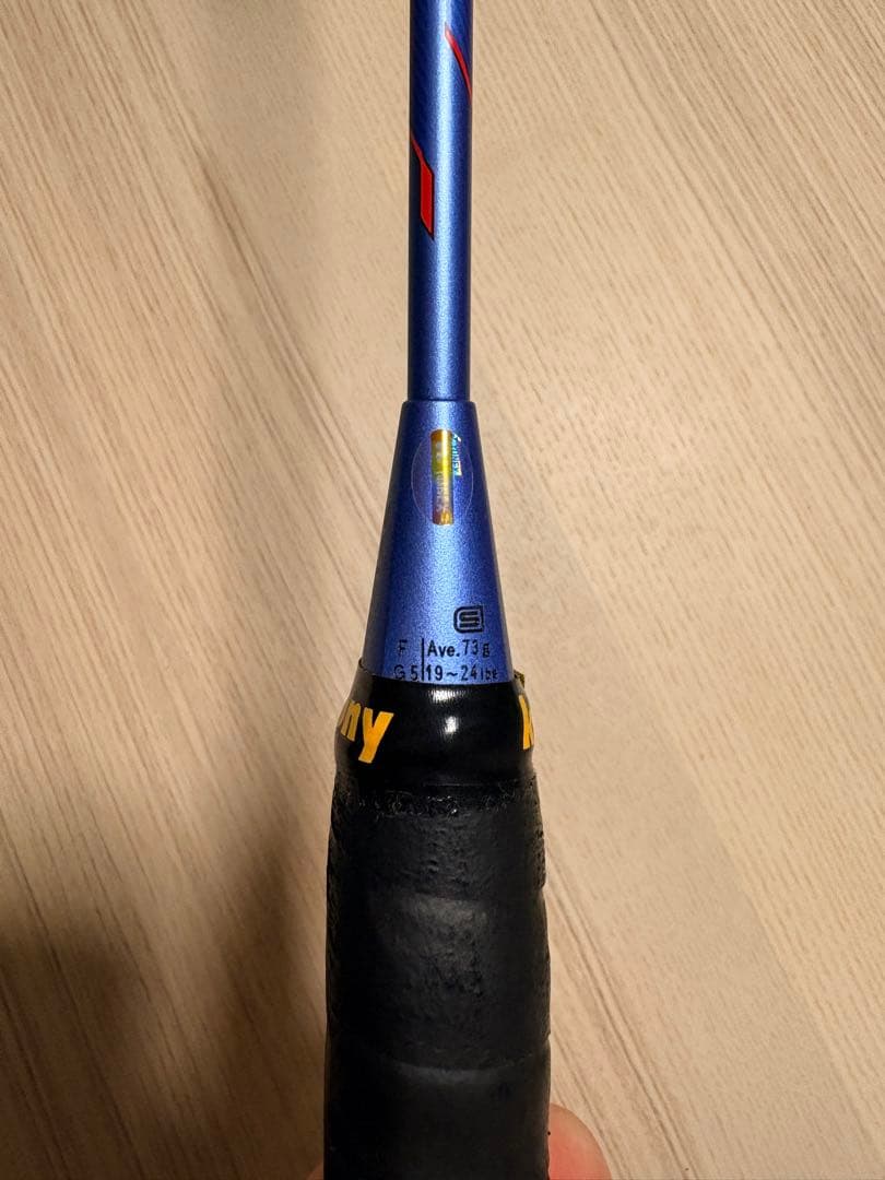 美品 ヨネックス バドミントンラケット VOLTRIC FB F G5 保証書付