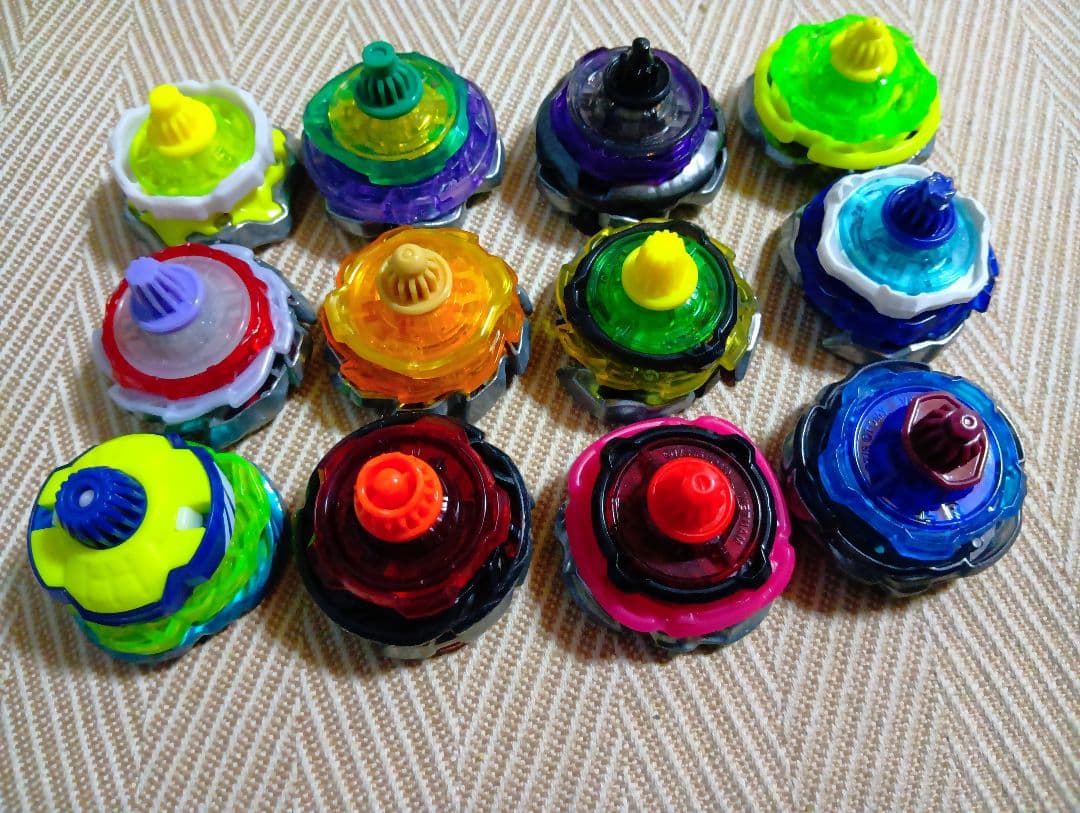 ベイブレード 12個セット