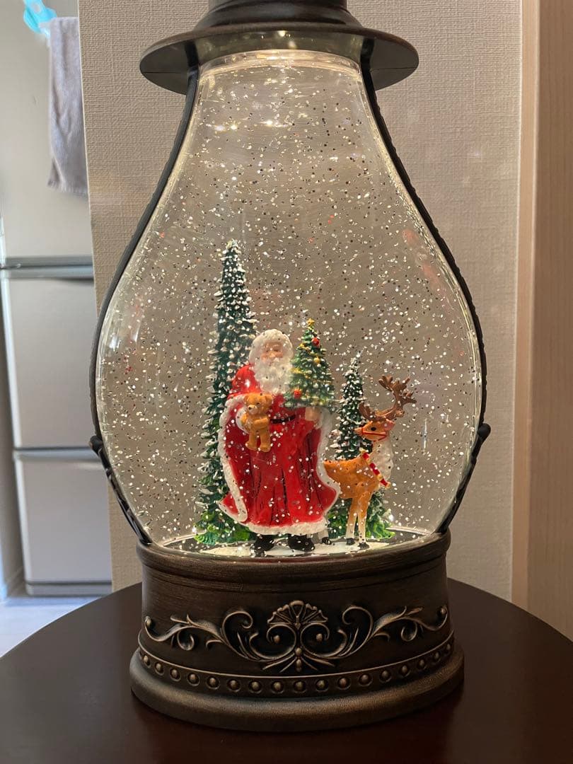 【迫力満点！】クリスマス　ランタン型　スノードーム　ウォーターグローブ　ライト