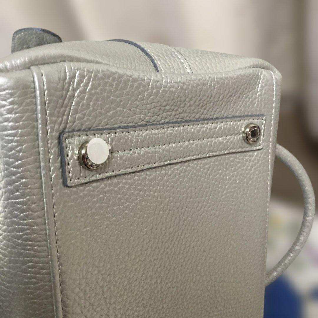 okitan！ADMJ蜂モチーフシルバーグレーカラー新品未使用たいへん綺麗