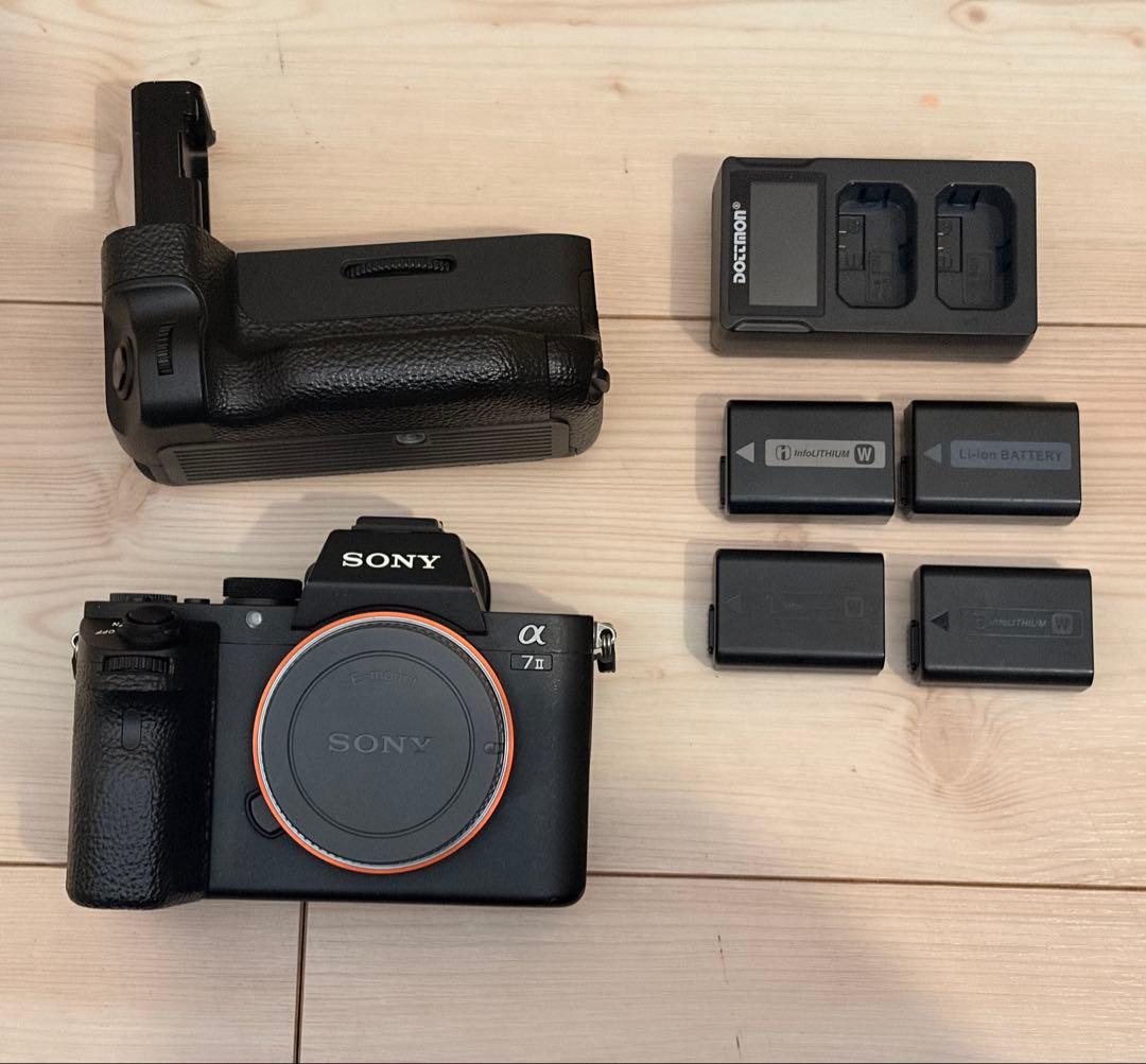 SONY α7 II バッテリーグリップ付き　ILCE-7M2