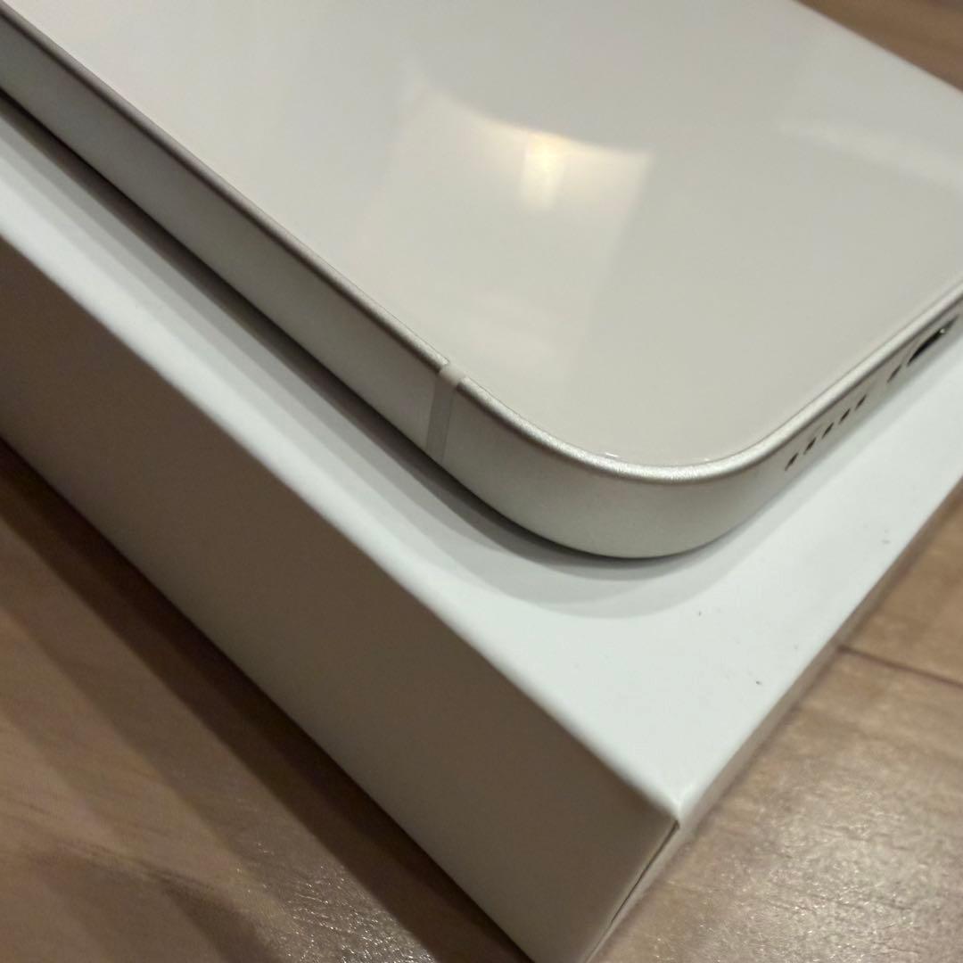 い*た様 【美品】iPhone12 ホワイト128G SIMフリー　本体　箱付ケ