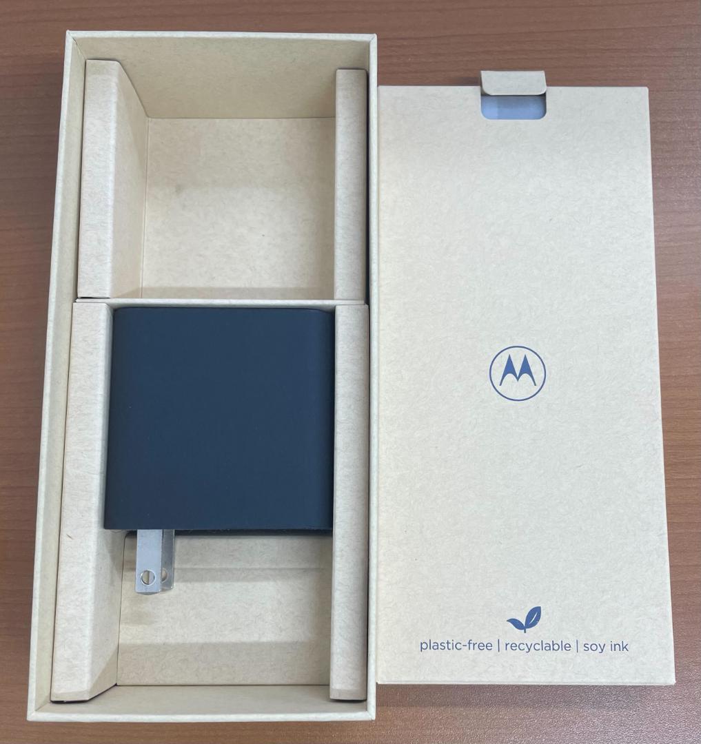 動作確認済 Motorola edge 50 Pro 256GB IDL7404