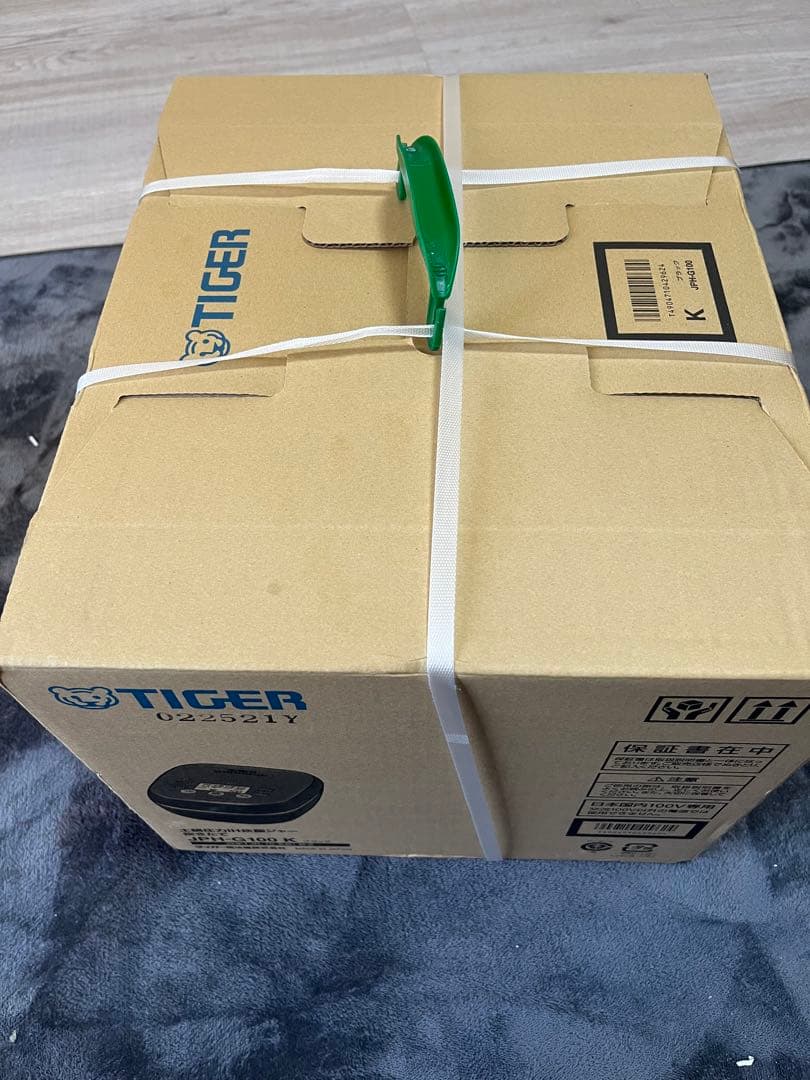 タイガー魔法瓶　炊飯器　JPH-G100K