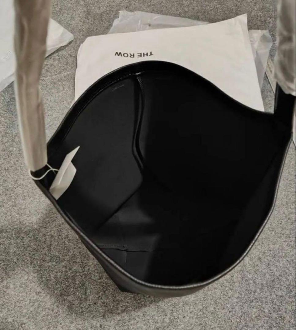 THE ROW レザー バケットバッグ ショルダーバッグ ミディアムサイズ