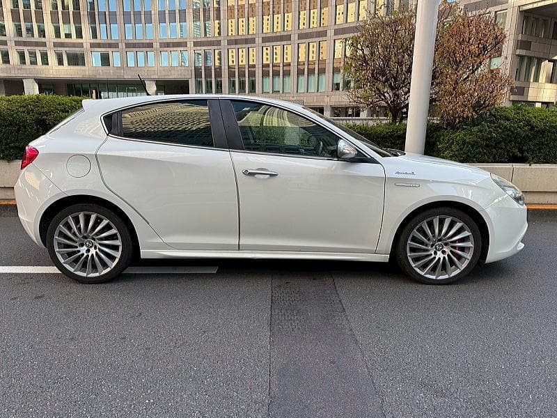 H25 アルファロメオ ジュリエッタ スポルティーバ TVナビ HID フォグ