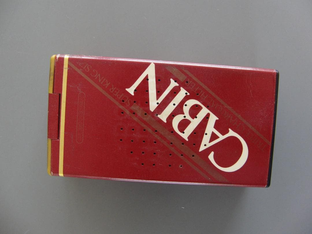 東芝トランジスタラジオ　キャビンデザイン（ライト付き）