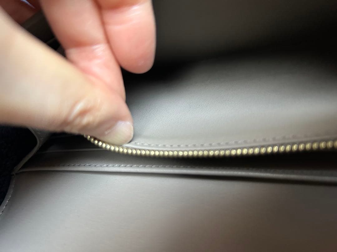 セリーヌ　長財布　ラージウォレット トリオンフ シャイニーカーフスキン