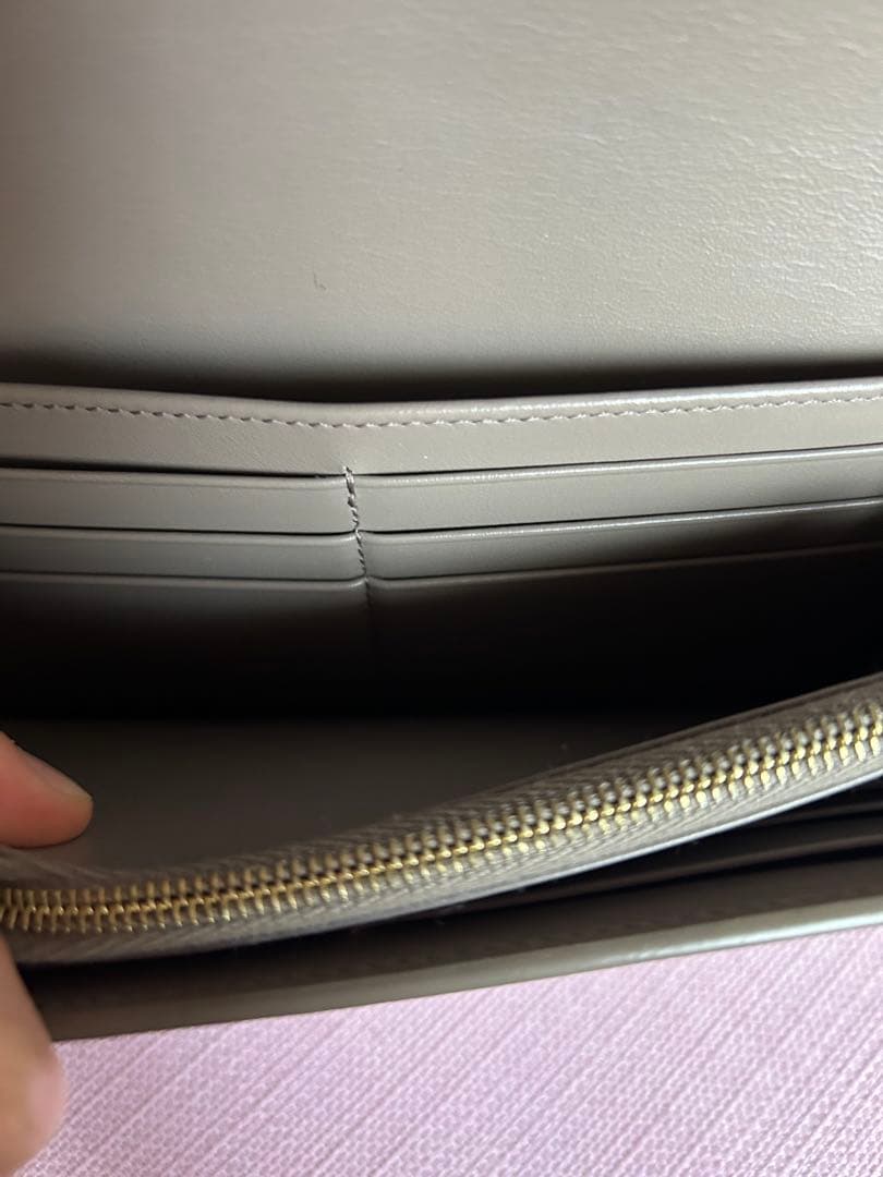 セリーヌ　長財布　ラージウォレット トリオンフ シャイニーカーフスキン