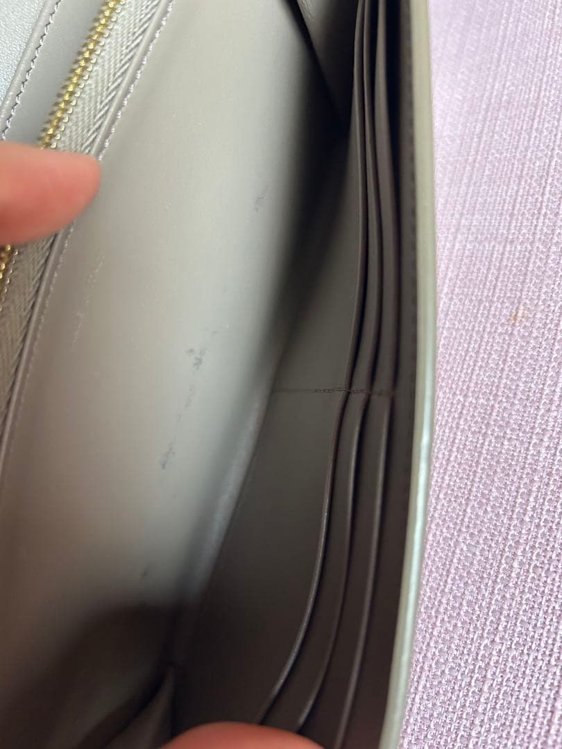 セリーヌ　長財布　ラージウォレット トリオンフ シャイニーカーフスキン