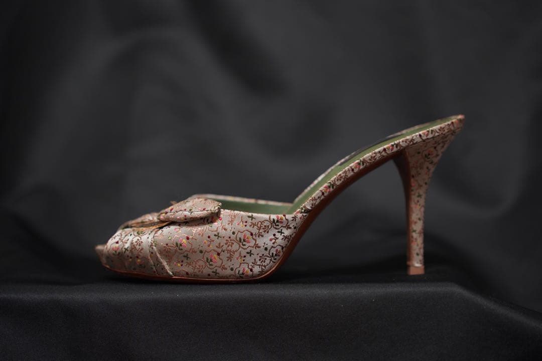 Louis Vuitton フローラル刺繍 ミュール サンダル 37サイズ