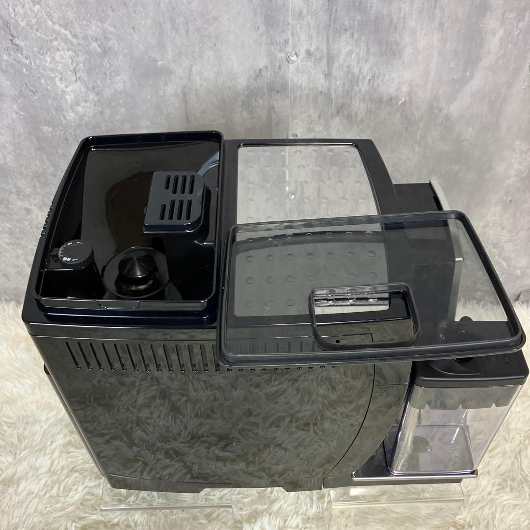 デロンギ　マグニフィカSカプチーノ　全自動　ECAM23260SBN