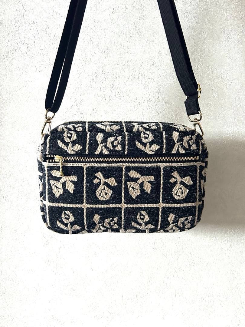 ミナペルホネン lulu(small) ショルダーバック