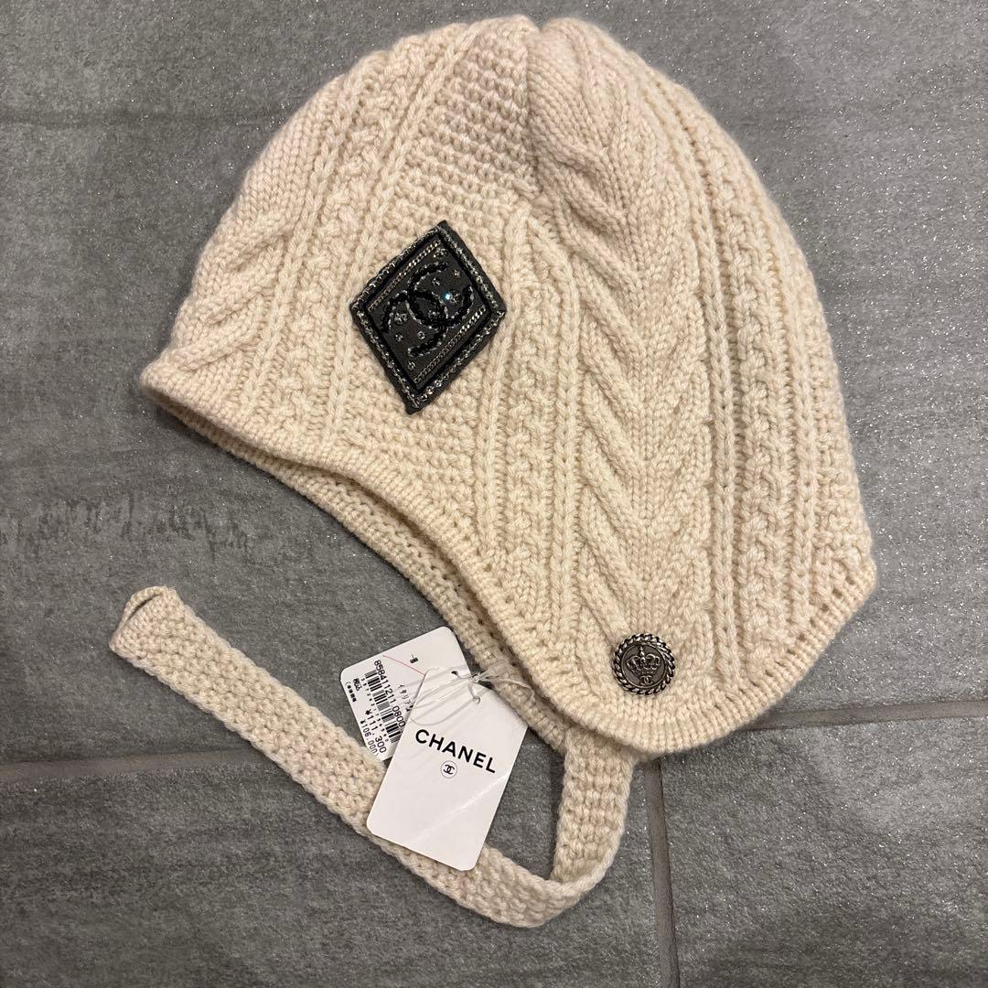 CHANEL アイボリー ニット帽 ケーブル編み