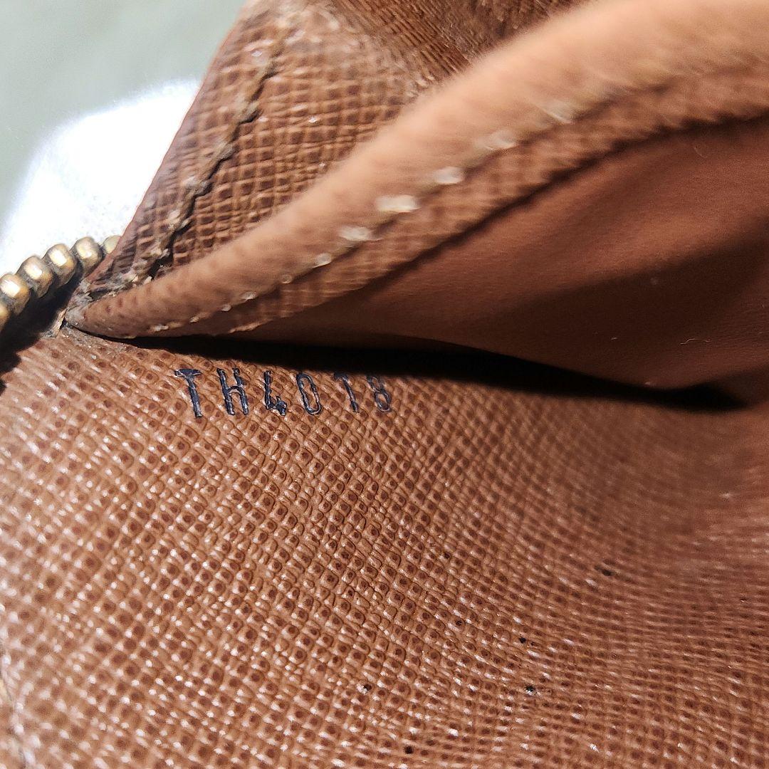 ルイヴィトン モノグラム ジッピーパース