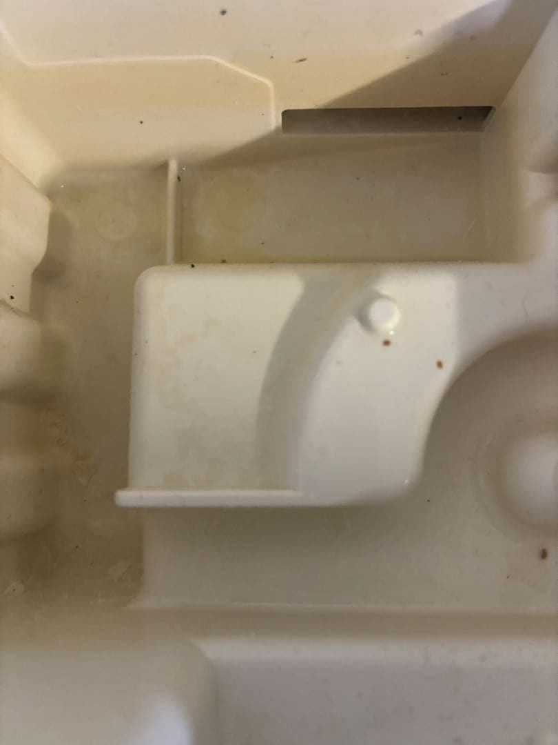 パナソニック 空間除菌脱臭機 ジアイーノ　F-MV3000