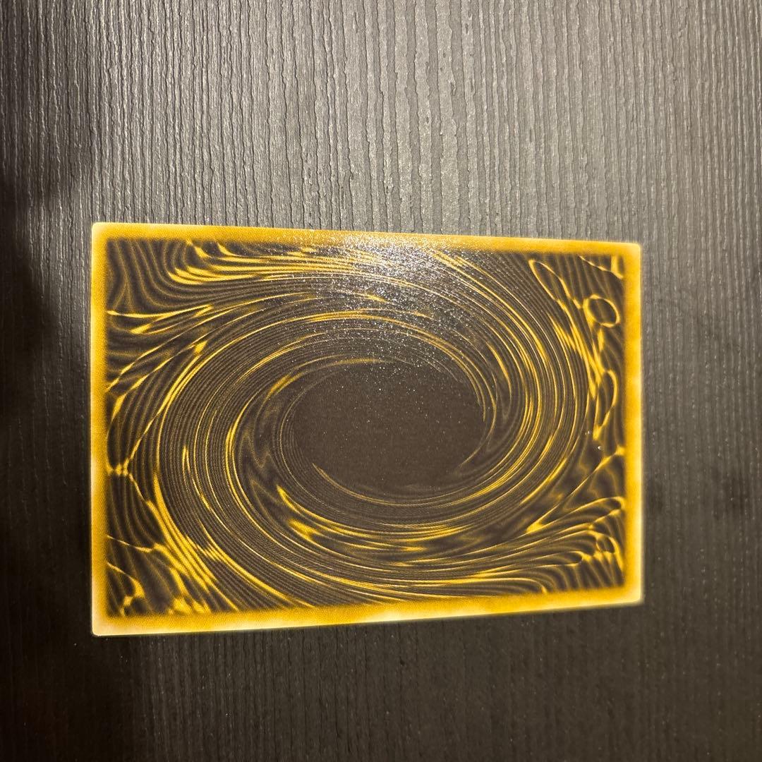 三幻神 オシリスの天空竜 オベリスクの巨神兵 ラーの翌神竜 シク G4