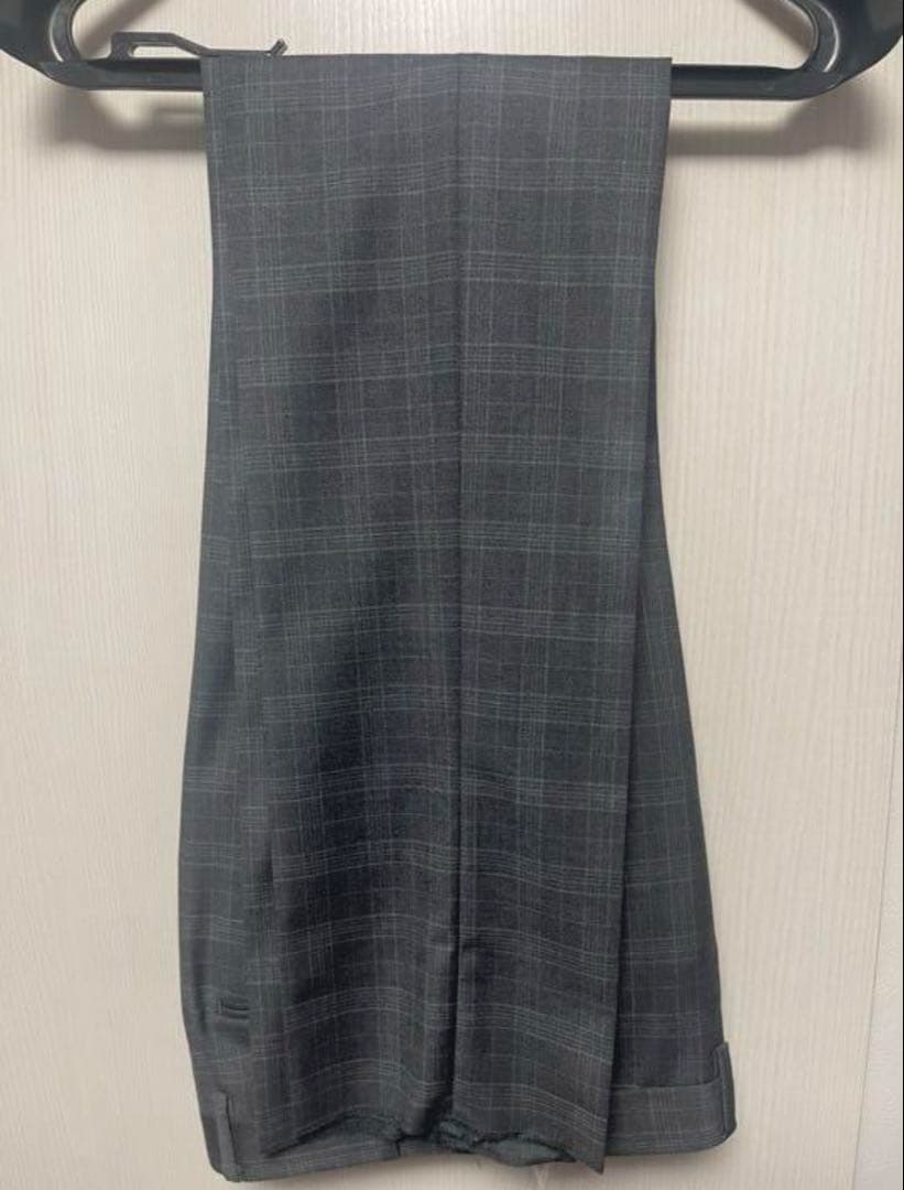 ヒルトンスーツ　ゼニア生地　最高級