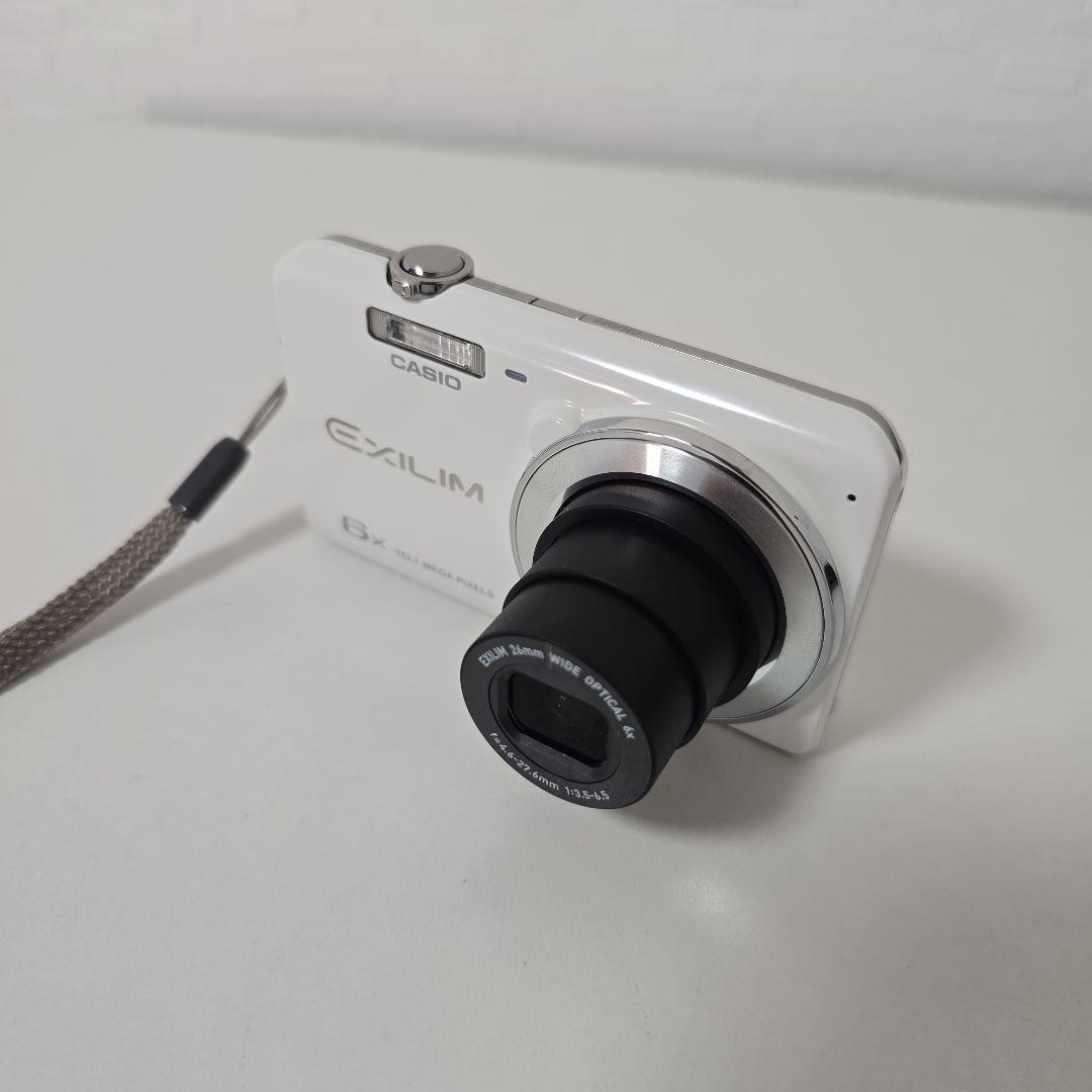 ☆CASIO EXILIM 16.1MP コンパクトデジタルカメラ☆