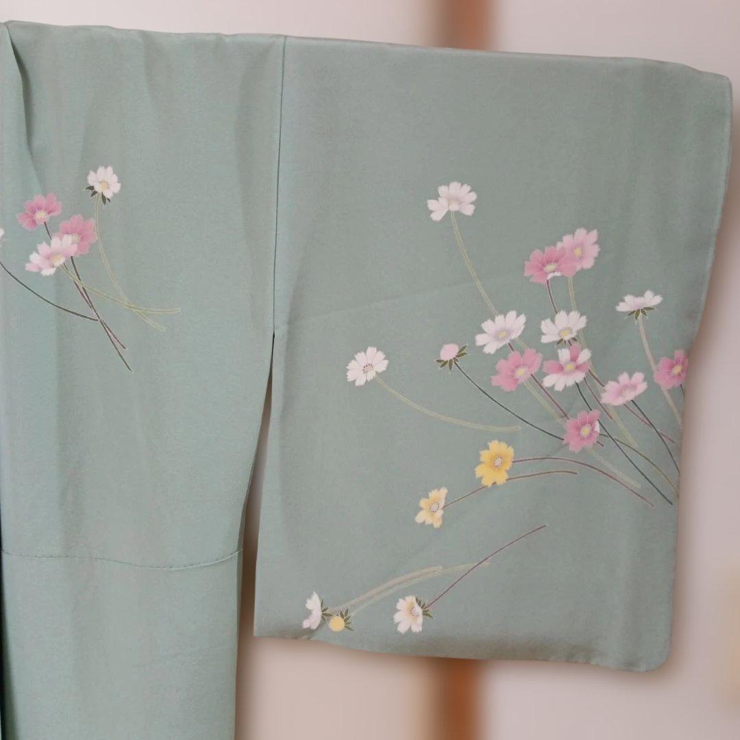 薄緑色 花柄 訪問着