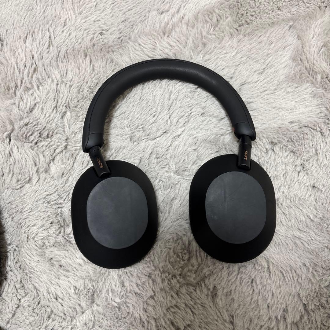 SONY WH-1000XM5 ケースとコード付属