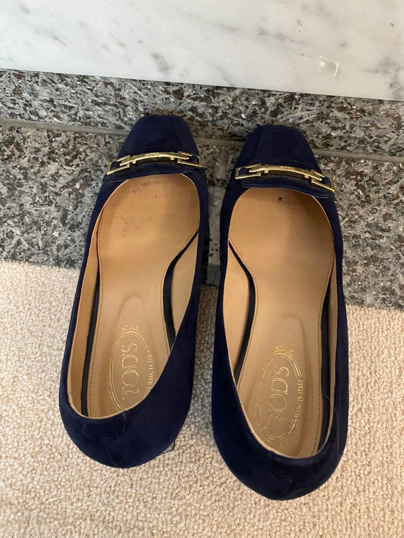 TOD'S ネイビースエード ローファー　36 金具つき