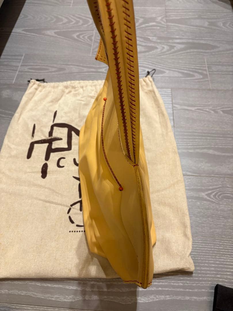 HENRY QUIR イエロー レザー トートバッグ