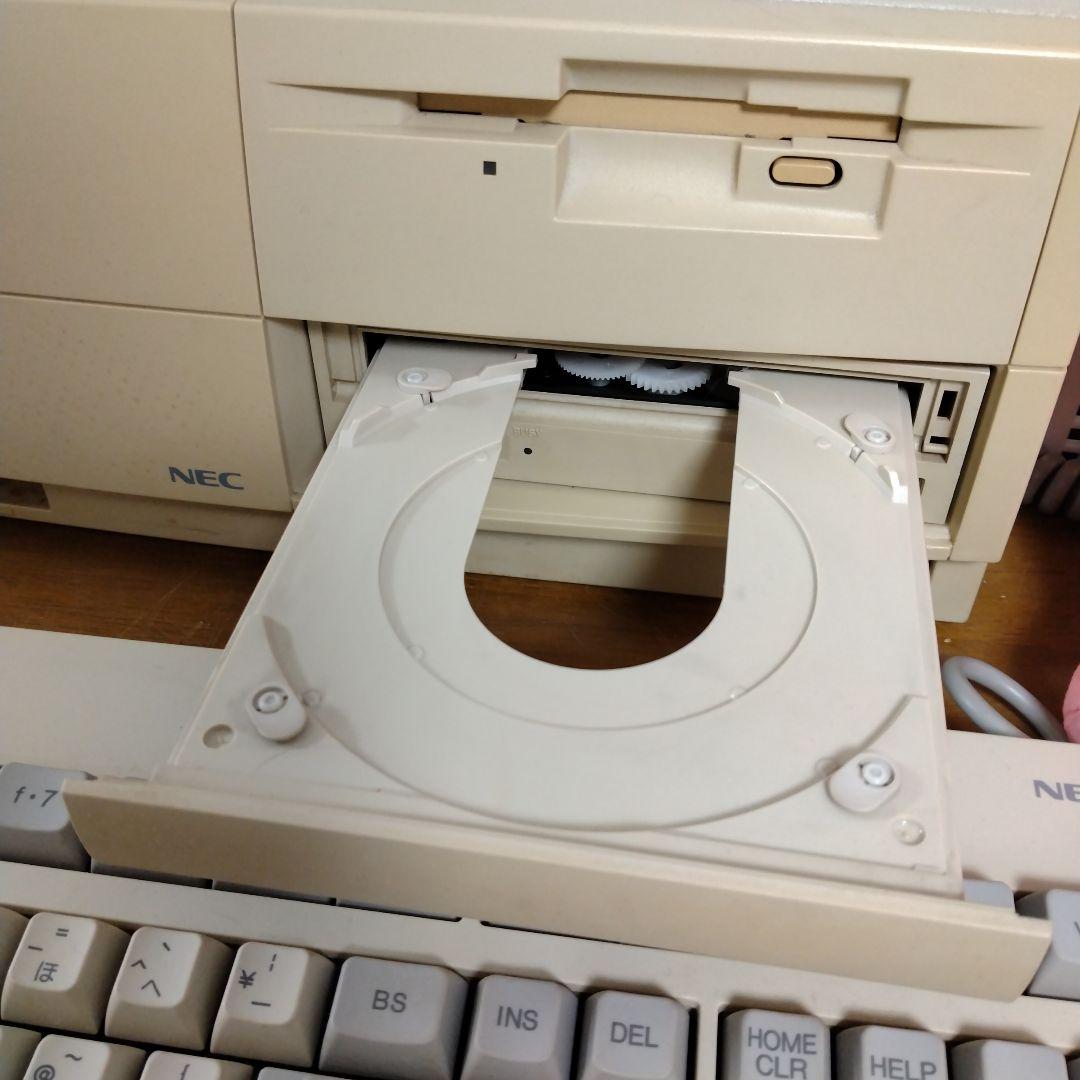 ■NEC PC-9821Xp モニター、キーボード、マウス付 ジャンク