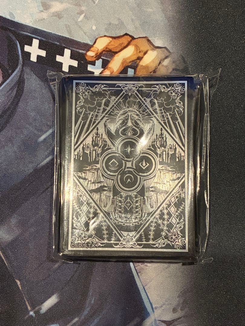 デュエリストカードプロテクター　白の物語　ニューロン　スリーブ　100枚　未開封