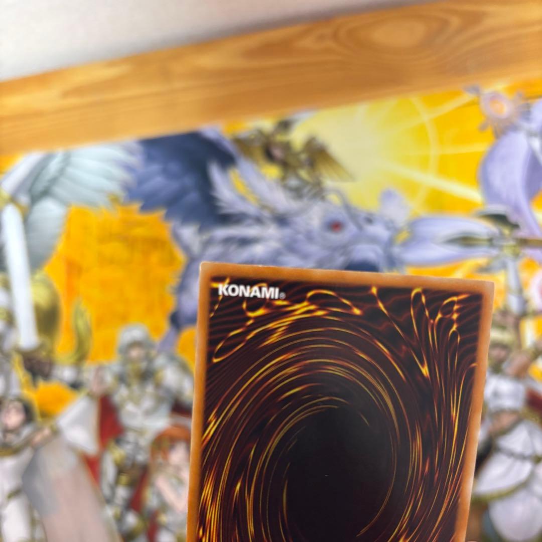 遊戯王 デュエルモンスターズ スターダスト·ドラゴン ホログラフィックレア