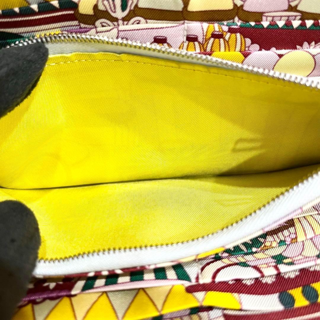 美品　エルメス　アザップロング シルクイン ラ パティスリーフランセーズ