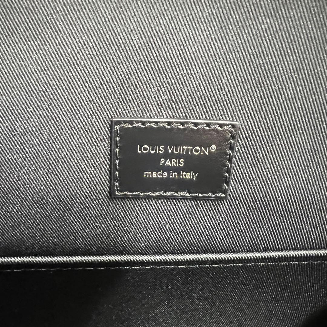 新品 現行品 M13983 ルイヴィトン モンスリ カーゴ バックパック 黒