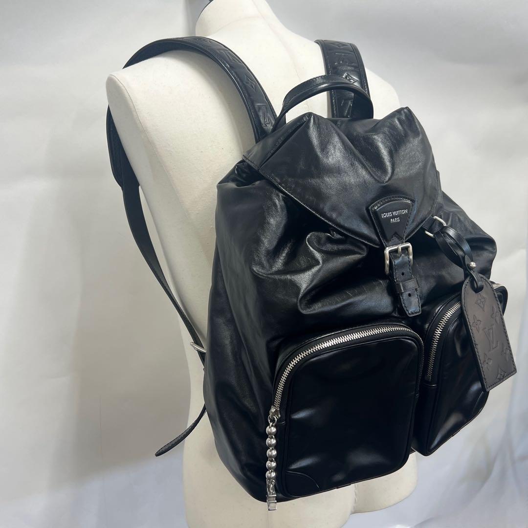 新品 現行品 M13983 ルイヴィトン モンスリ カーゴ バックパック 黒