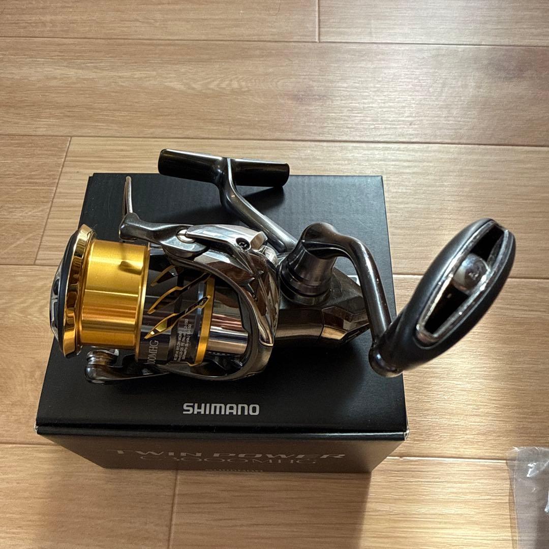 SHIMANO ツインパワー　C3000MHG スペアスプール付き