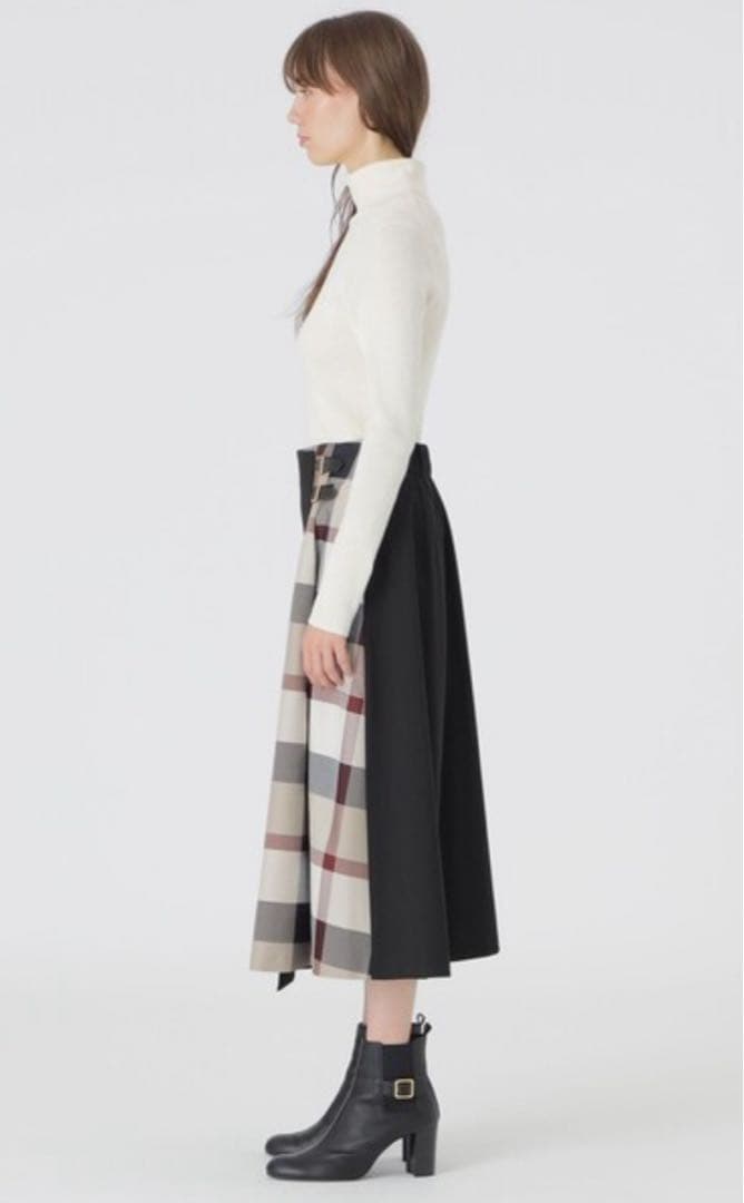 未使用級✨ブルーレーベルクレストブリッジ マットツイルストレッチスカート風パンツ