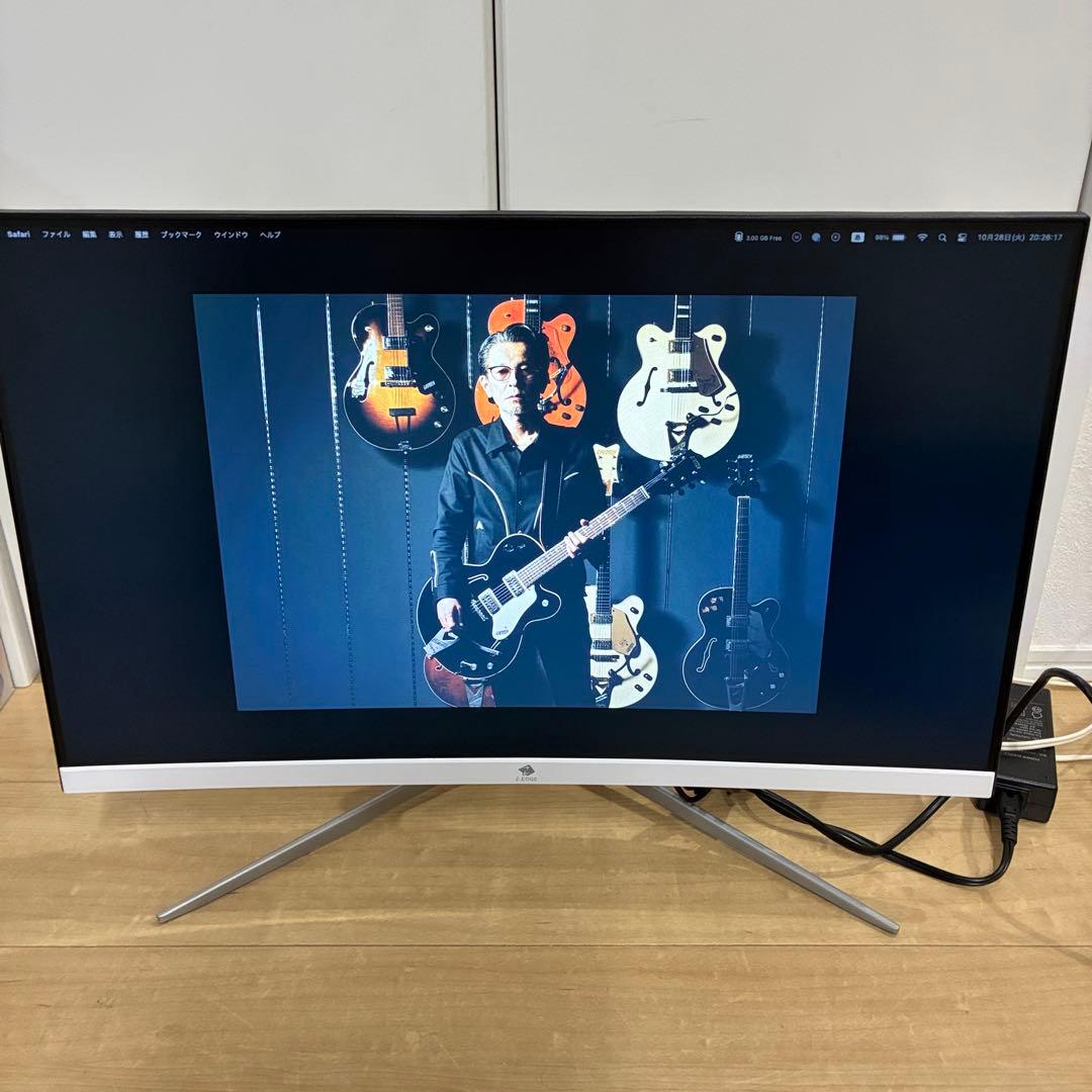 安い！Z-Edge湾曲ゲーミングモニター 24型 75Hz スピーカー　美品