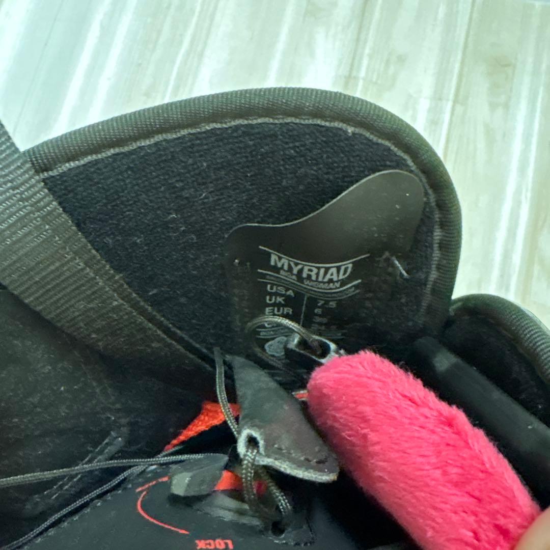 【美品】SALOMON スノーボードブーツ MYRIAD BOA 24.5cm