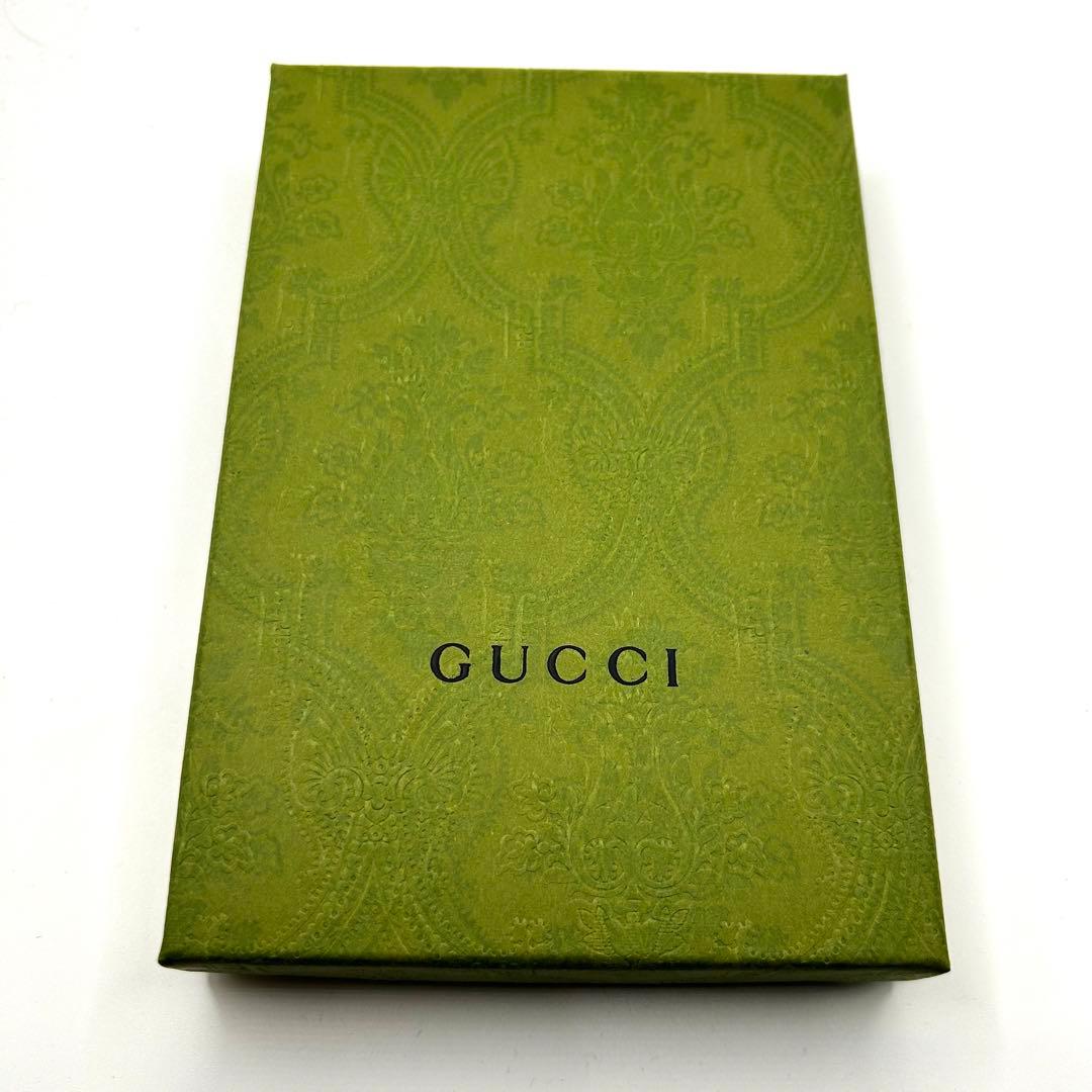 新品未使用タグ付き　GUCCI iPhoneケース　15 マーモント　シマ