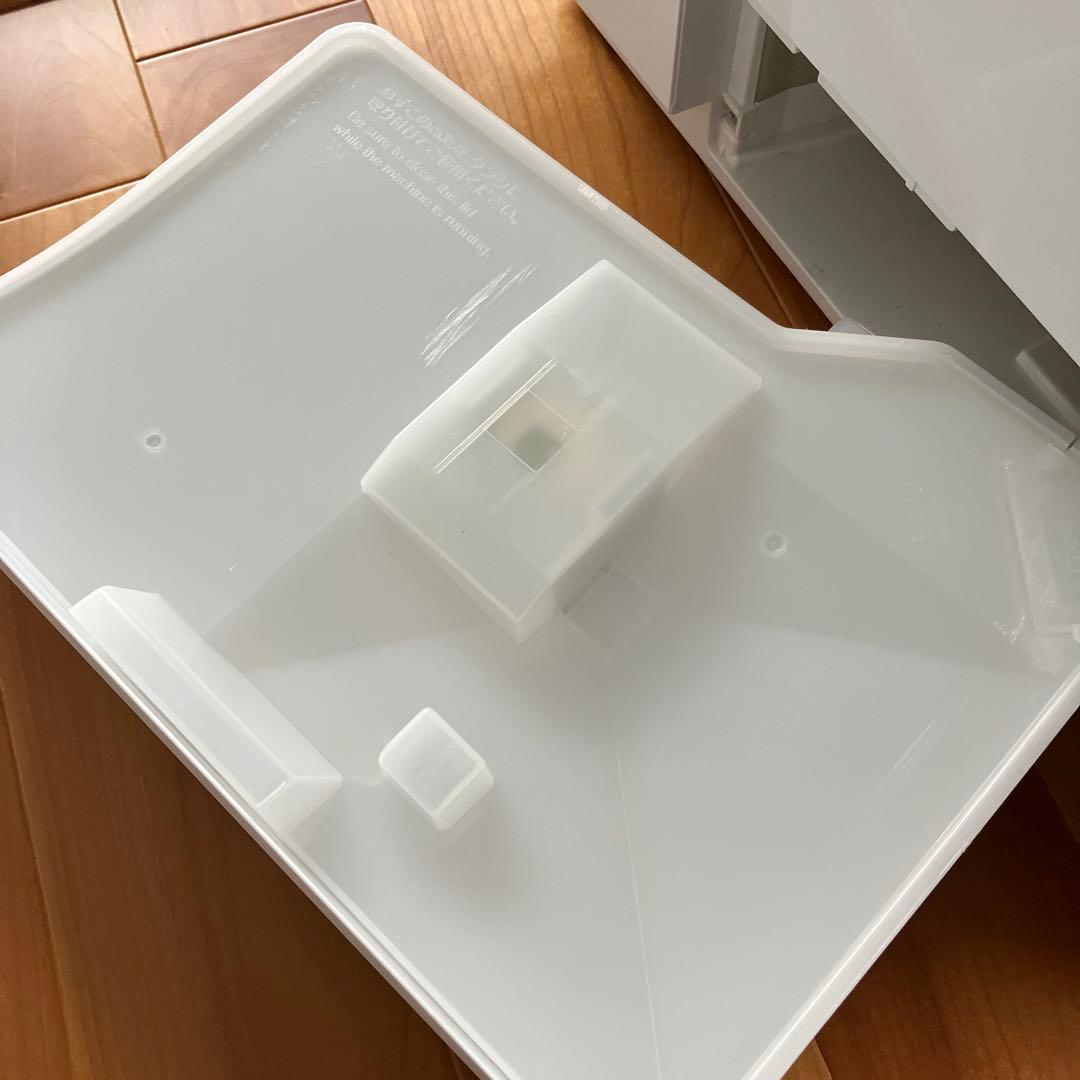 2022年製 パナソニック 衣類乾燥除湿機 F-YHVX90