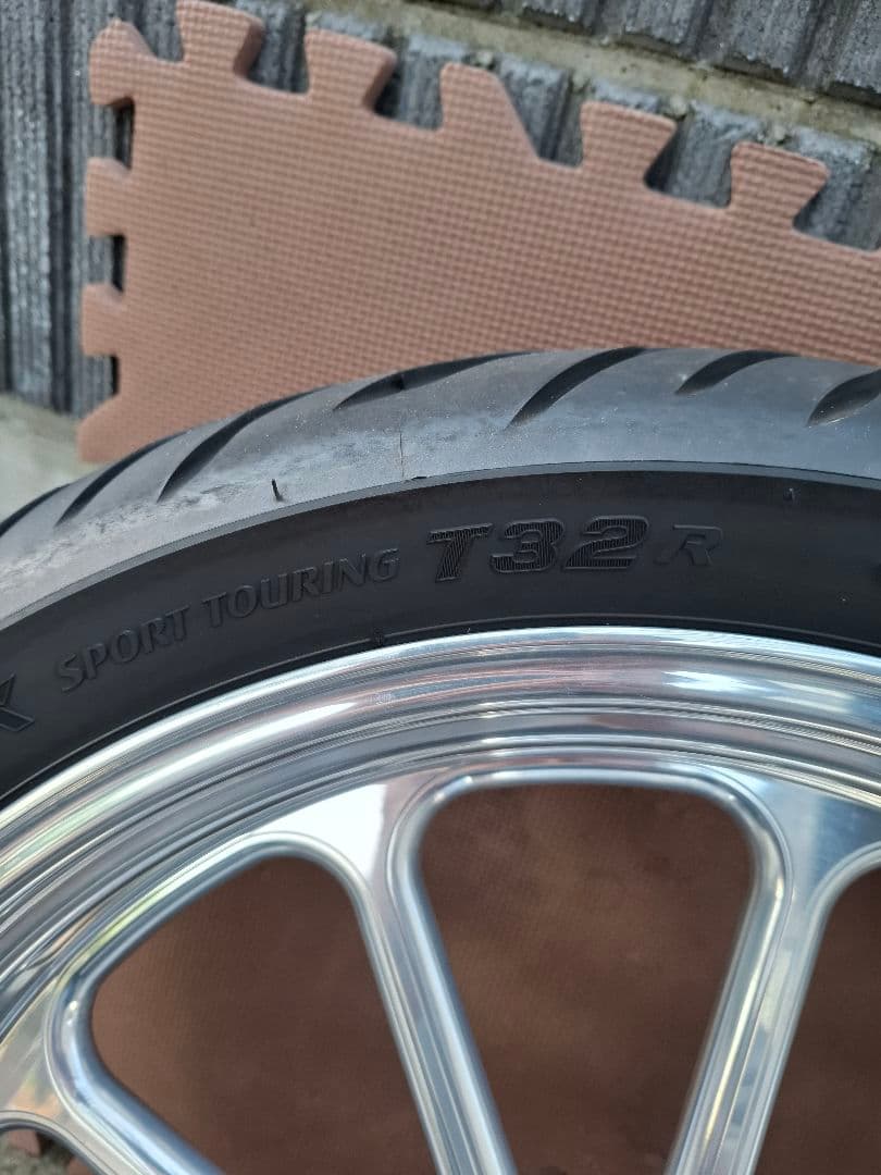 ハーレー　ミスミエンジニアリング　 アルミホイール前後セット 　タイヤ付き