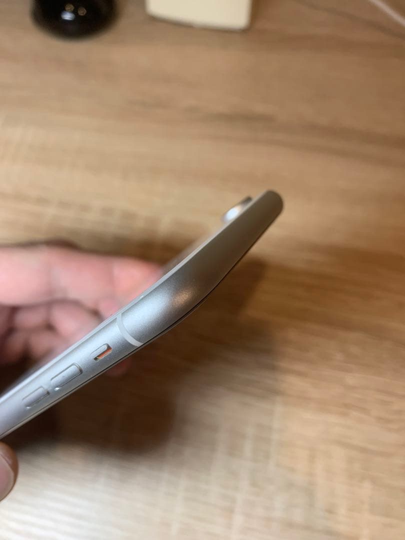 中古　極美品　iPhone XR ホワイト 64GB