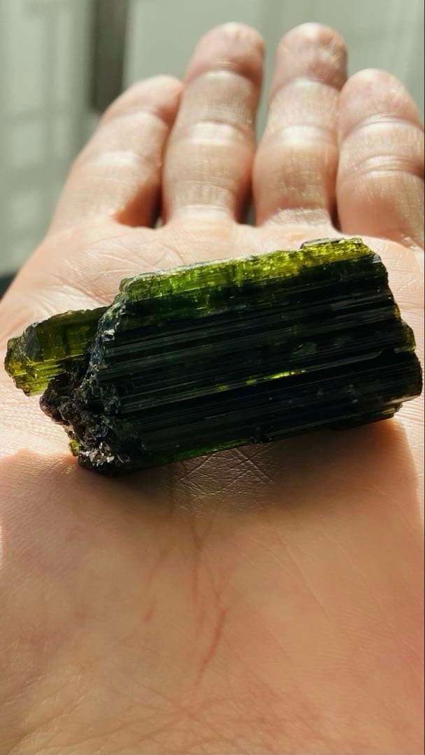 グリーントルマリン原石