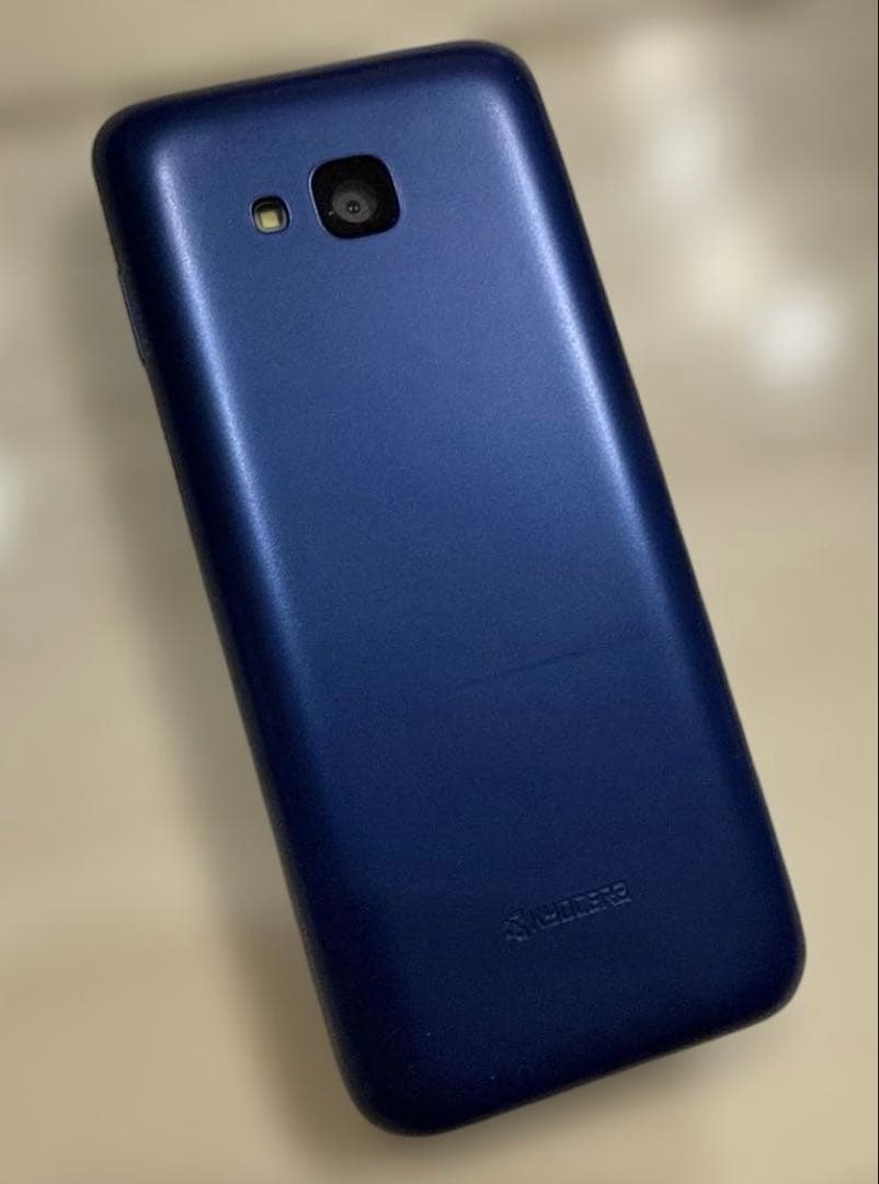 au京セラ　KYOCERA GRATINA KYF39 紺碧　ガラホ　ガラケー